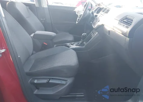 2018 Volkswagen Tiguan 2.0T S z USA, uszkodzony, nr VIN 3VV0B7AX6JM094559